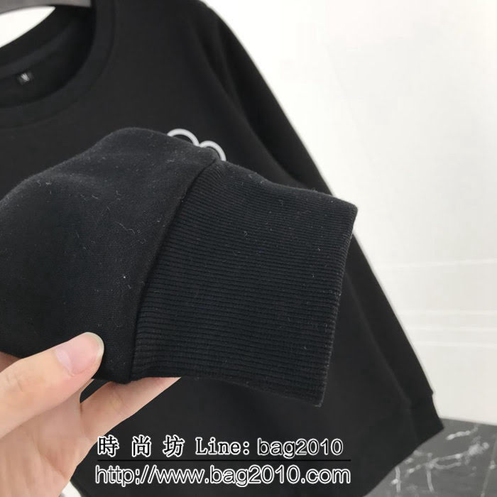 Lv路易威登 18ss秋冬新款衛衣 Vivian薇薇安logo印花系列 定制純棉加絨面料 高版本男女同款 ydi2053